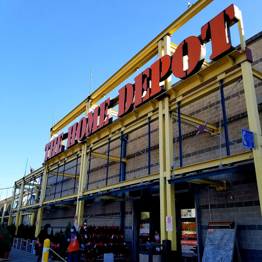 Home Improvement Store «The Home Depot», reviews and photos, 3838 Hollis Avenue, Emeryville, CA 94608, USA