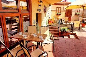 Barracuda restaurant image