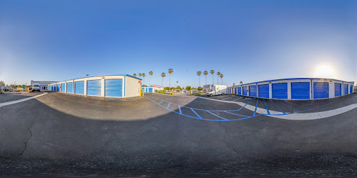 Self-Storage Facility «US Storage Centers», reviews and photos, 15237 S Brand Blvd, Mission Hills, CA 91345, USA