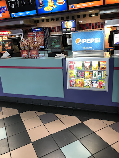 Movie Theater «Regal Cinemas Trussville 16», reviews and photos, 5895 Trussville Crossings Pkwy, Birmingham, AL 35235, USA