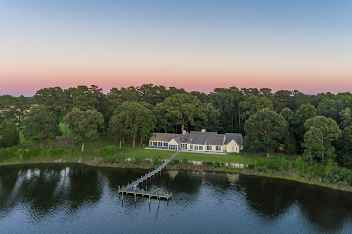 Real Estate Agency «Kris Weaver Real Estate Team», reviews and photos, 2901 S Lynnhaven Rd, Virginia Beach, VA 23452, USA