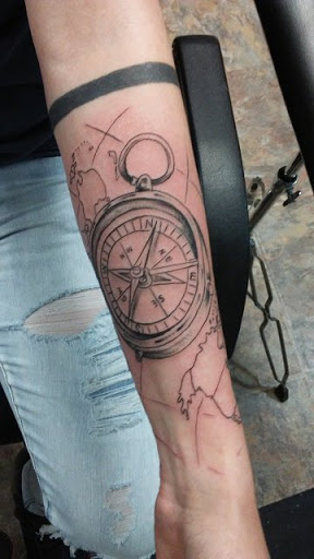 Tattoo Shop «Tattoo the Future», reviews and photos, 1236 E Empire St, Bloomington, IL 61701, USA