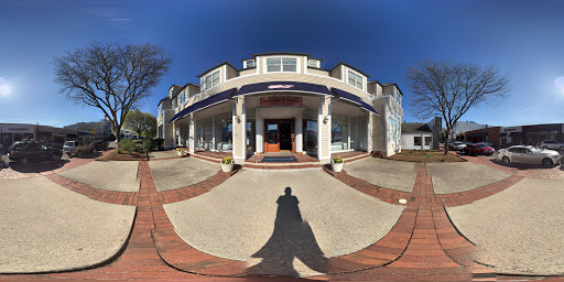 Clothing Store «Vineyard Vines», reviews and photos, 90 Main St, Westport, CT 06880, USA