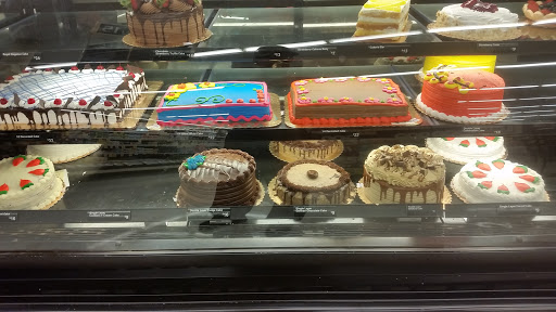 Grocery Store «Safeway», reviews and photos, 2525 SE Tualatin Valley Hwy, Hillsboro, OR 97123, USA