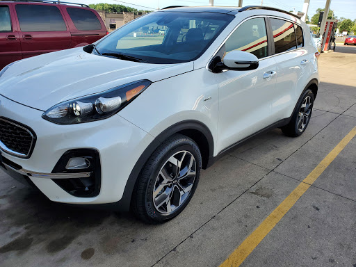 Car Dealer «Prestige Kia», reviews and photos, 3525 WI-93 Trunk, Eau Claire, WI 54701, USA