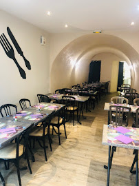 Atmosphère du Pizzeria La Marquise à Grignan - n°2