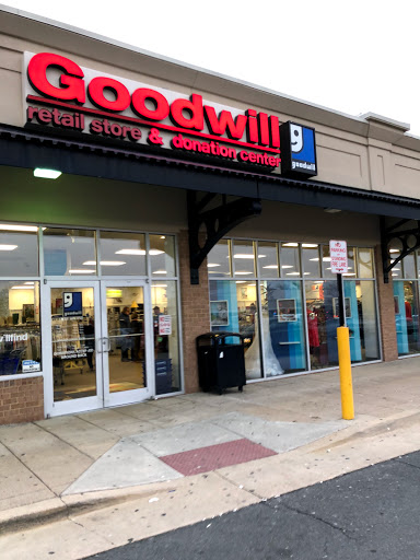 Thrift Store «Goodwill Retail Store & Donation Center», reviews and photos