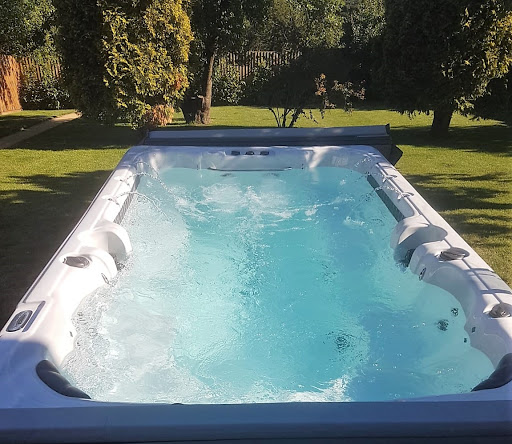 Hydrolife Hot Tubs & Swim Spas