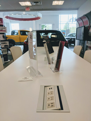 Nissan Dealer «Leith Nissan», reviews and photos, 2100 Autopark Blvd, Cary, NC 27511, USA