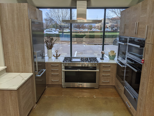 Appliance Store «Factory Builder Stores», reviews and photos, 512 E Dallas Rd #500, Grapevine, TX 76051, USA