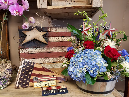 Florist «Country Village Florist and Gifts, Inc.», reviews and photos, 212 E Main St, East Islip, NY 11730, USA