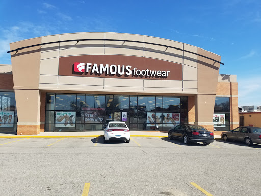 Shoe Store «Famous Footwear», reviews and photos, 5820 Aurora Ave, Des Moines, IA 50322, USA