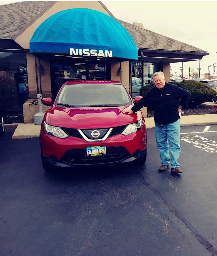 Car Dealer «Matt Castrucci Nissan», reviews and photos, 3013 Mall Park Dr, Dayton, OH 45459, USA