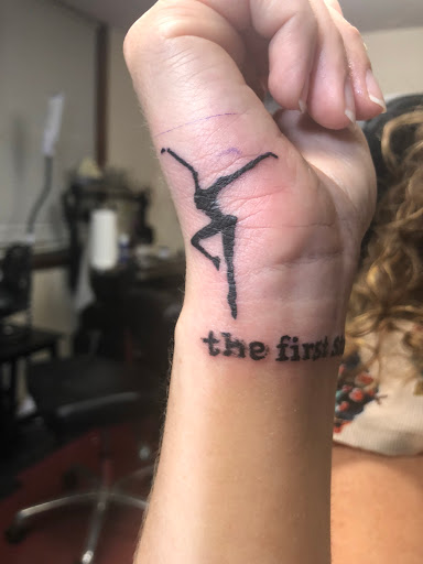 Tattoo Shop «Mystic Tattoo and Body Piercing», reviews and photos, 1150 Richmond Rd, Charlottesville, VA 22911, USA