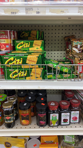 Grocery Store «Duniya Supermarket & Grill», reviews and photos, 688 New Loudon Rd, Latham, NY 12110, USA