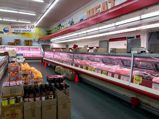 Dalat Supermarket
