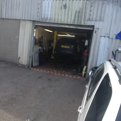 Reviews of Davidson Auto Motive in Edinburgh - Auto repair shop