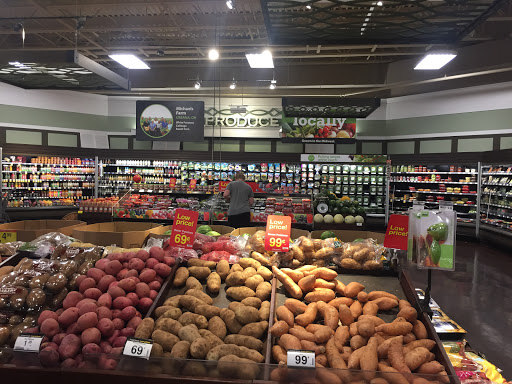 Grocery Store «Kroger», reviews and photos, 5161 Hampsted Village Center Way, New Albany, OH 43054, USA