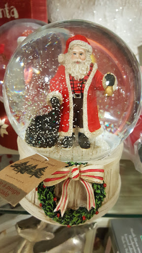 Department Store «HomeGoods», reviews and photos, 22940 Victory Blvd, Woodland Hills, CA 91367, USA