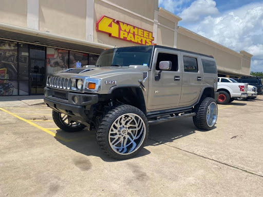 Truck Accessories Store «4 Wheel Parts - Houston Sweet Lake», reviews and photos, 13820 Westheimer Rd, Houston, TX 77077, USA