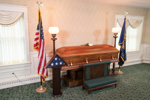 Funeral Home «Friedrich-Jones Funeral Home», reviews and photos, 44 S Mill St, Naperville, IL 60540, USA