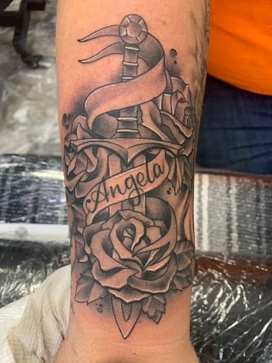 Tattoo Shop «Ink Injection Tattoo Parlor», reviews and photos, 4915 Farm to Market 2920, Spring, TX 77388, USA