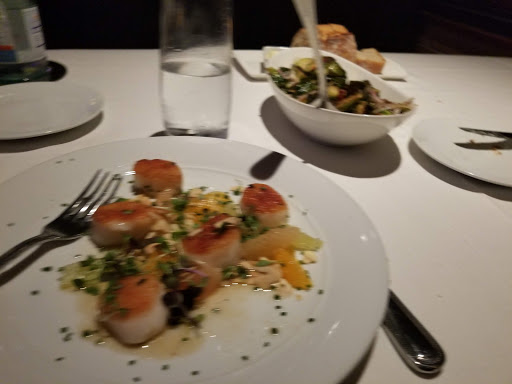 Shopping Mall «The Bluffs Shopping Center», reviews and photos, 1302 - 1380 Bison Ave, Newport Beach, CA 92660, USA