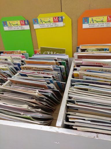 Used Book Store «Used Book Superstore», reviews and photos, 256 Cambridge St, Burlington, MA 01803, USA