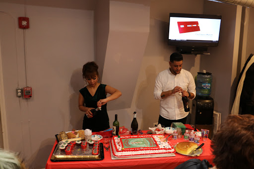 Barber Shop «Hinsdale Barber Shop», reviews and photos, 20 W Hinsdale Ave, Hinsdale, IL 60521, USA