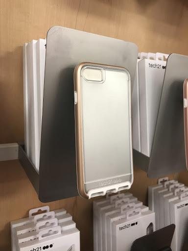 Computer Store «Apple Crabtree Valley Mall», reviews and photos, 4325 Glenwood Ave, Raleigh, NC 27612, USA