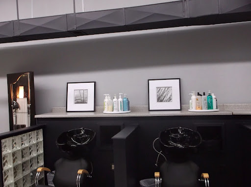 Hair Salon «The Reverence Design Team Hair Salon», reviews and photos, 2062 S Taylor Rd, Cleveland Heights, OH 44118, USA