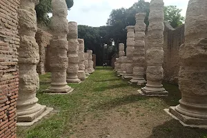 Area Archeologica dei Porti di Claudio e di Traiano image