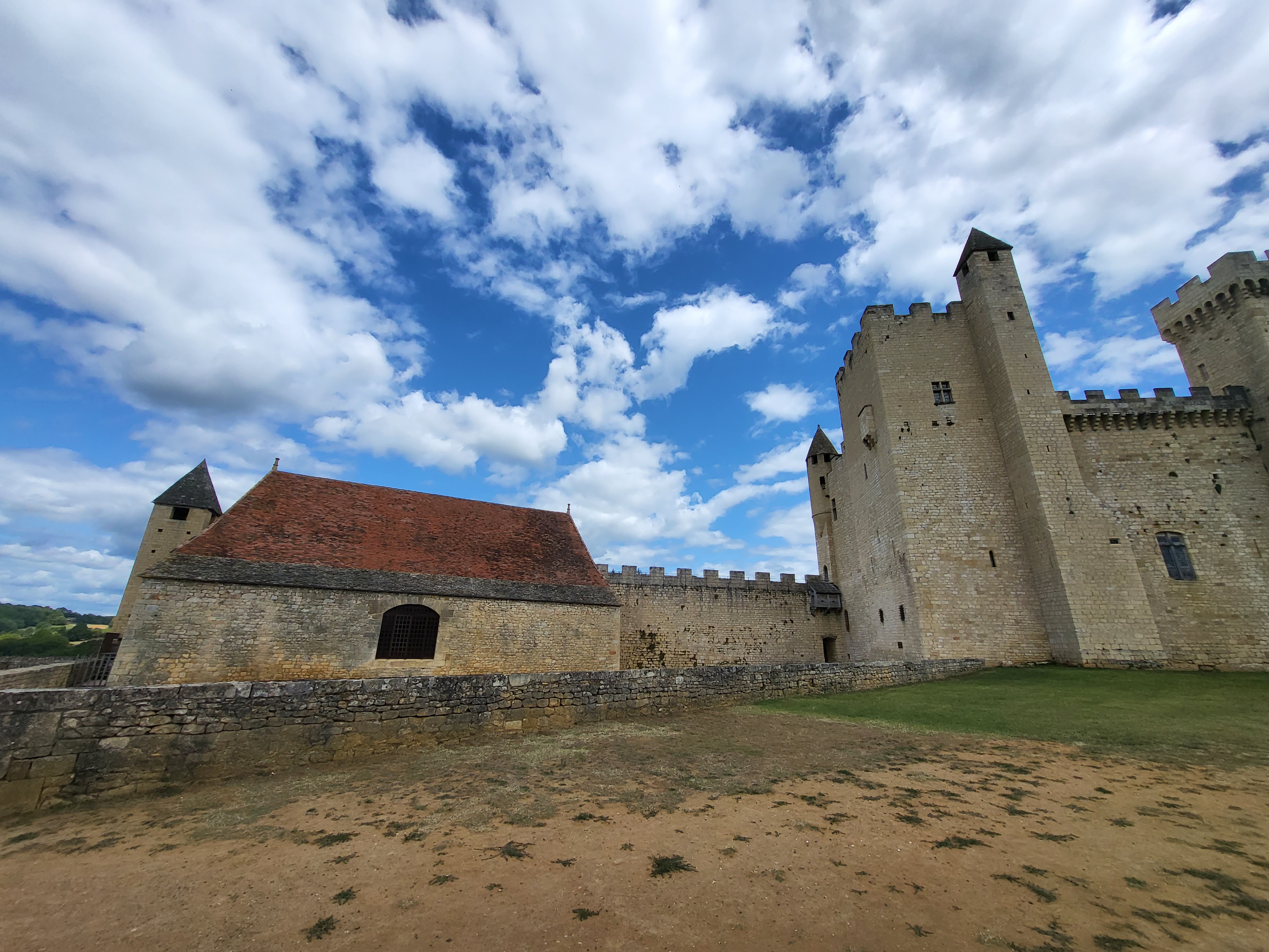 Photo n° 11 de l'avis de frederic. fait le 07/08/2023 à 21:39