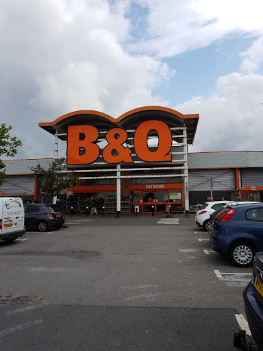 B&Q Ashton-Under-Lyne