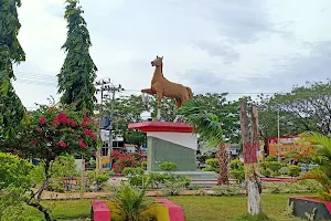 Patung Kuda image