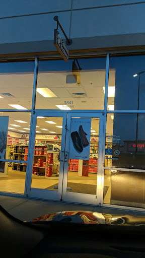 Shoe Store «Famous Footwear», reviews and photos, 3541 Washington Blvd, Baltimore, MD 21227, USA