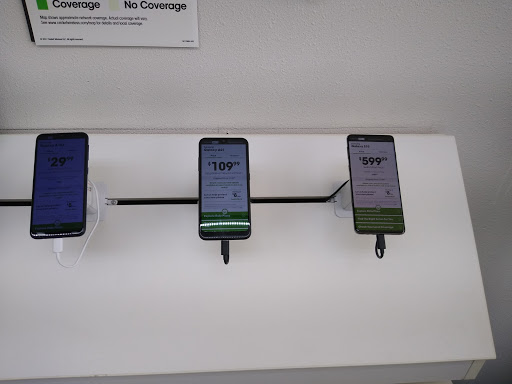 Cell Phone Store «Cricket Wireless Authorized Retailer», reviews and photos, 1703 N Lebanon St, Lebanon, IN 46052, USA