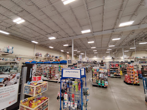 Pet Supply Store «PetSmart», reviews and photos, 1100 W 78th St, Richfield, MN 55423, USA