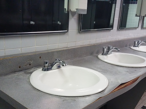 Movie Theater «AMC Classic Sauk Valley 8», reviews and photos, 4110 30th St, Sterling, IL 61081, USA