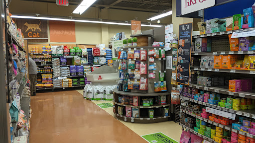 Pet Supply Store «Petco Animal Supplies», reviews and photos, 13 Welles St, Glastonbury, CT 06033, USA