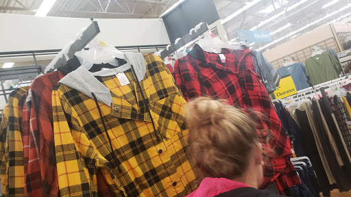 Department Store «Walmart Supercenter», reviews and photos