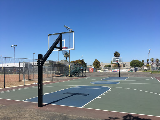 Basketball court Oakland