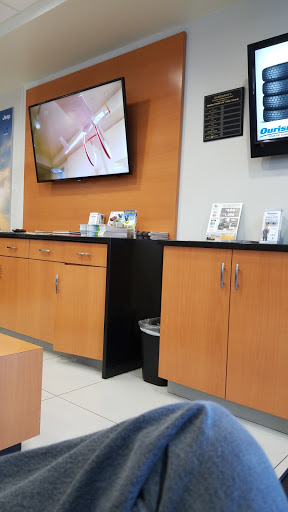 Car Dealer «Ourisman Chrysler Dodge Jeep Ram», reviews and photos, 12430 Auto Dr, Clarksville, MD 21029, USA