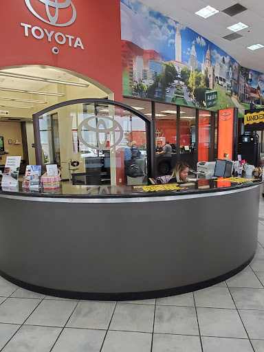 Toyota Dealer «San Marcos Toyota», reviews and photos, 5101 I-35, San Marcos, TX 78666, USA