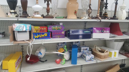 Thrift Store «GCF Donation Center & Store (New Hope)», reviews and photos, 4401 N New Hope Rd, Raleigh, NC 27604, USA