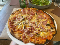 Pizza du Pizzeria Pizzéria du Colorado à Rustrel - n°1