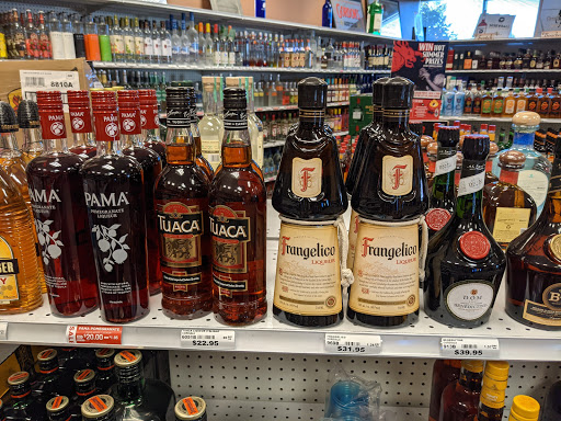 Liquor Store «North Salem Beverage», reviews and photos, 2829 Lancaster Dr NE, Salem, OR 97305, USA