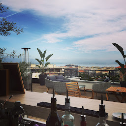 Photo n°27 de L'Ôstral Rooftop à Antibes ()