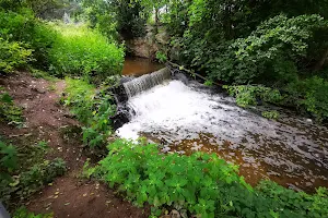 Wirenka River Waterfall image