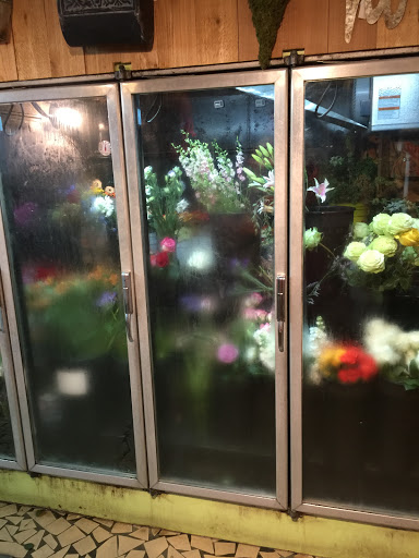 Florist «C J Lilly & Company», reviews and photos, 128 W Mulberry St, Collierville, TN 38017, USA